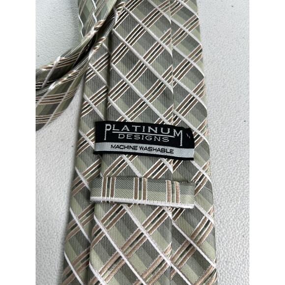 Platinum Designs Green, Tan, White Geometric Pattern Handmade Long Tie NWOT - Picture 5 of 6